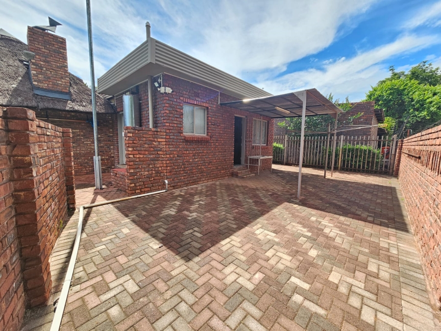 4 Bedroom Property for Sale in Kathu Northern Cape